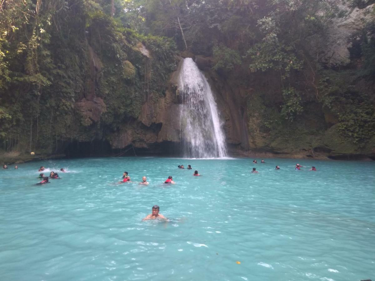 Mangoes Place Moalboal Bagian luar foto